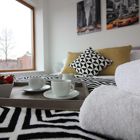 Britannia Chambers Apartment ลีก ภายนอก รูปภาพ