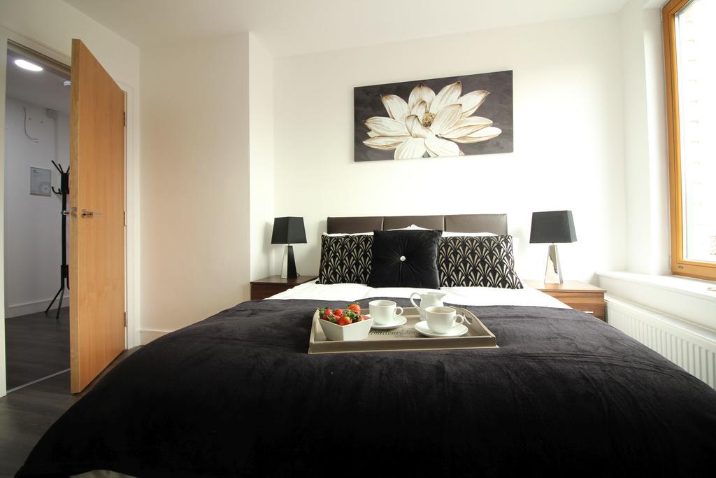Britannia Chambers Apartment ลีก ภายนอก รูปภาพ