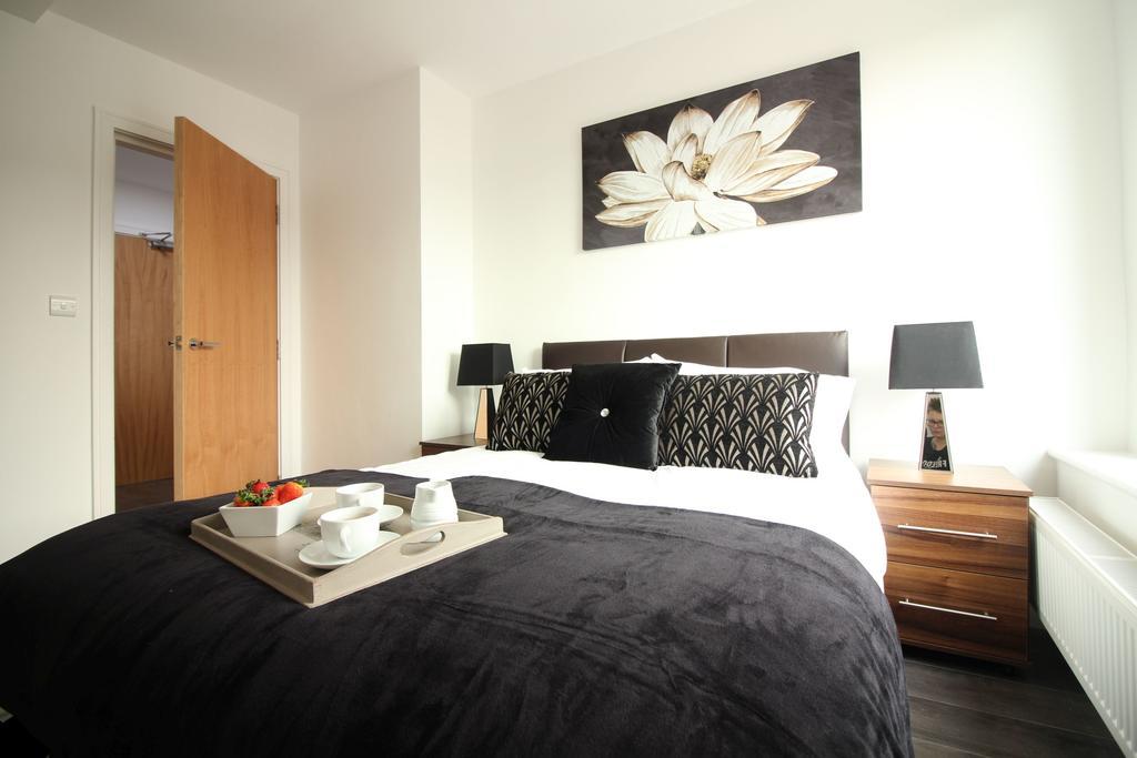 Britannia Chambers Apartment ลีก ภายนอก รูปภาพ