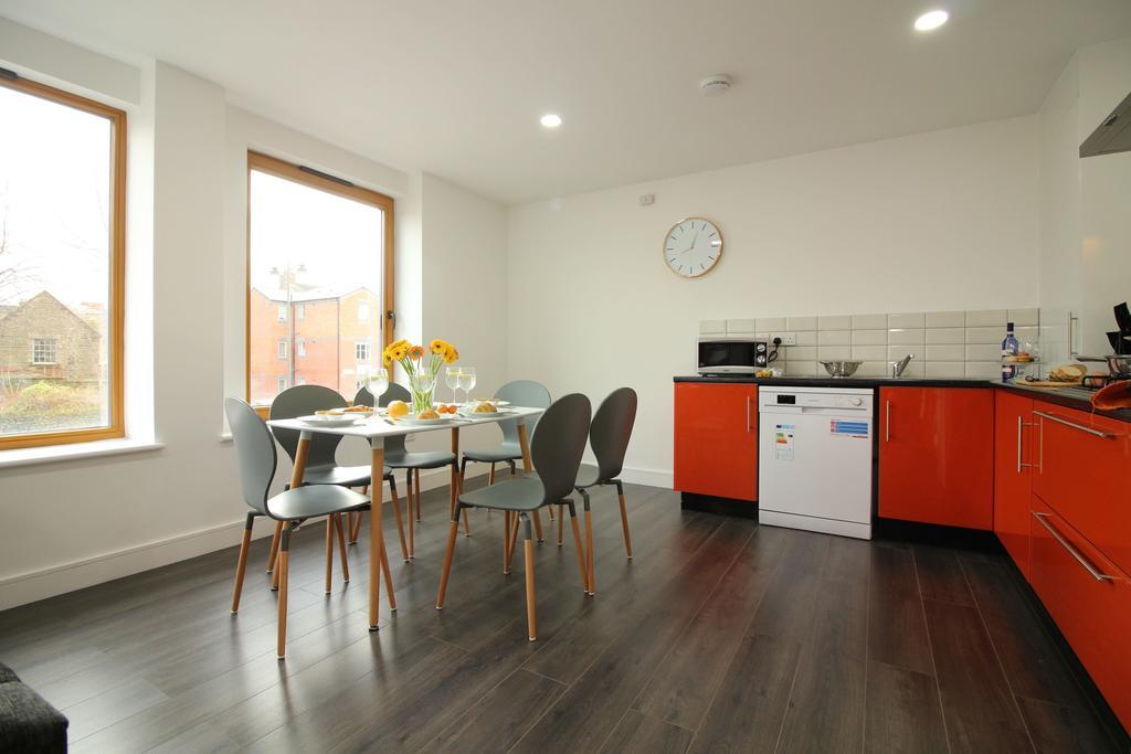 Britannia Chambers Apartment ลีก ภายนอก รูปภาพ