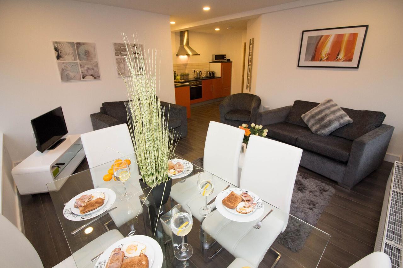 Britannia Chambers Apartment ลีก ภายนอก รูปภาพ